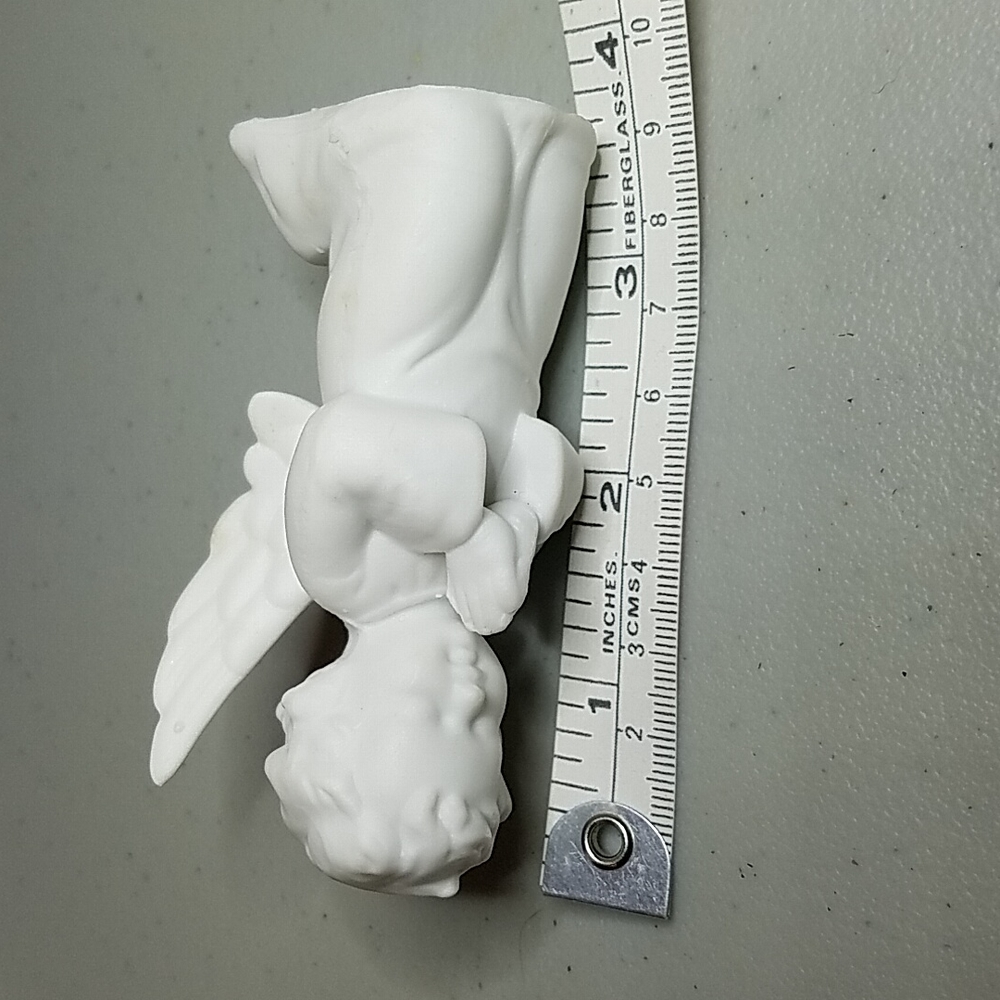 Vagnozzi White Ceramic Child Cherub Angel figurine - Picture 6 of 7